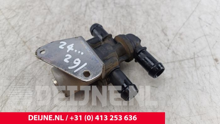 Lynk & Co 01 Electric heater valve O285222