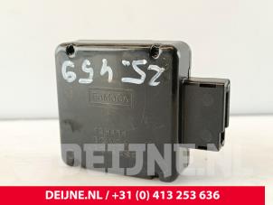 Gebruikte Antenne Versterker Ford Transit 2.0 TDCi 16V Eco Blue 170 Prijs € 30,25 Inclusief btw aangeboden door van Deijne Onderdelen Uden B.V.