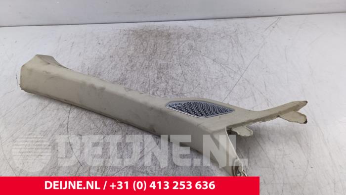 Lynk & Co 01 A-pillar cover, left O285240