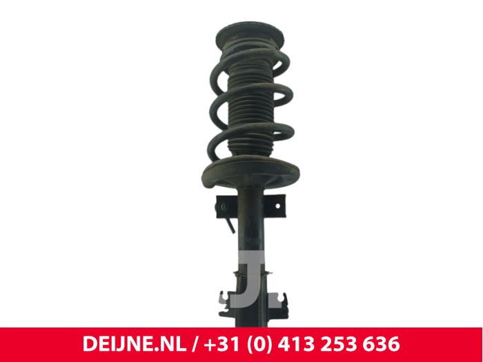 Renault Master Stoßdämpferstrebe rechts vorne O285396