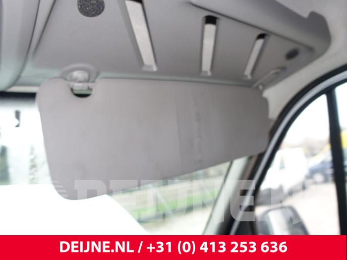 Renault Master Zonneklep O285407