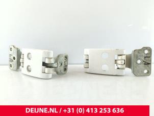 Volkswagen Crafter Tailgate hinge O285532 photo 2