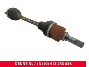 Opel Vivaro Front drive shaft, left O285462 photo 2
