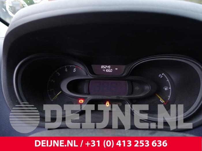 Opel Vivaro Tacho - Kombiinstrument KM O285490