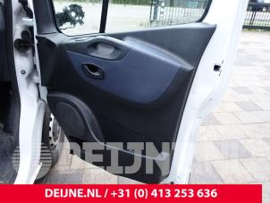 Opel Vivaro Door 2-door, right O285498 photo 2