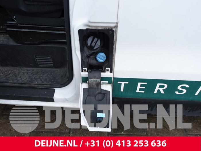 Opel Vivaro Tankklappe O285515