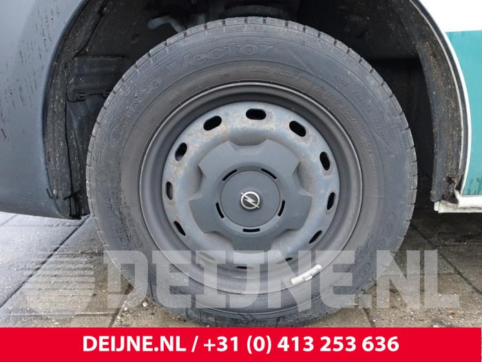 Opel Vivaro Felge O285517