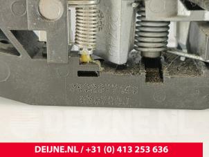 Peugeot Partner Portiergreep 2Deurs rechts O285541 foto 3