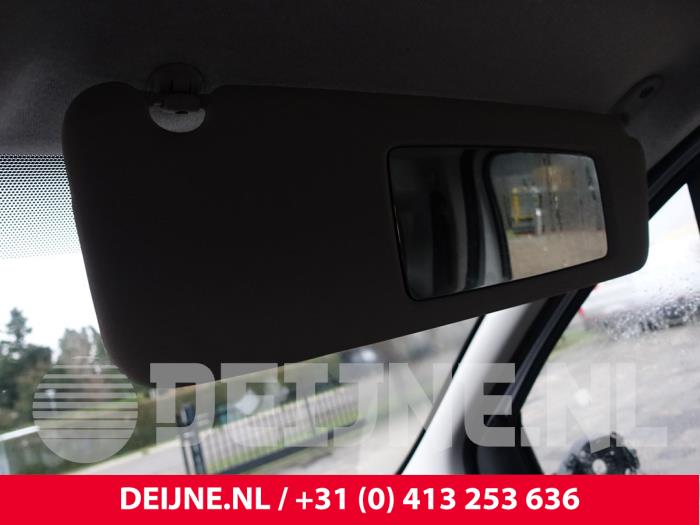 Opel Vivaro Sun visor O285525
