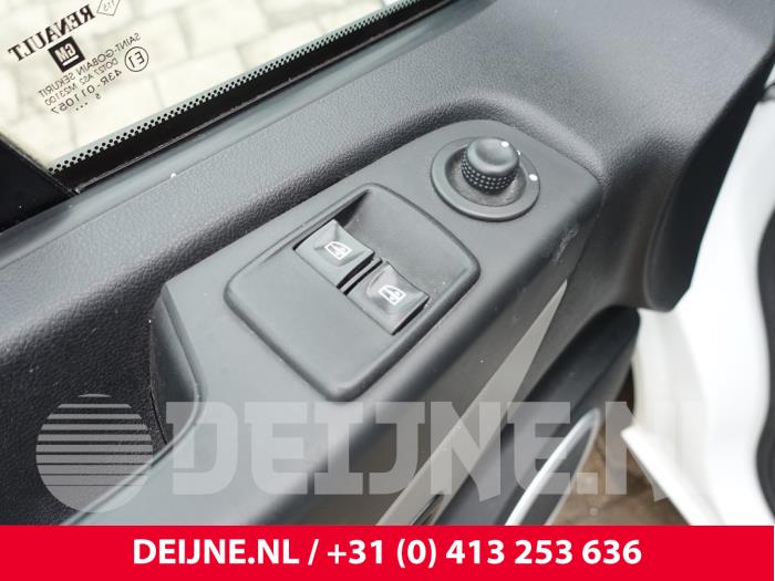 Renault Trafic Elektrisches Fenster Schalter O285588