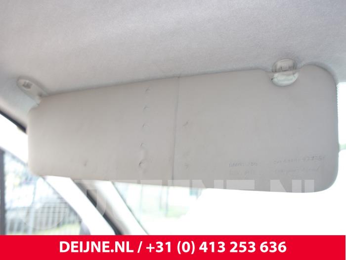 Renault Trafic Sonnenblende O285625