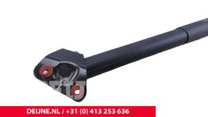 BYD Atto 3 Rear gas strut, right O285657 photo 2