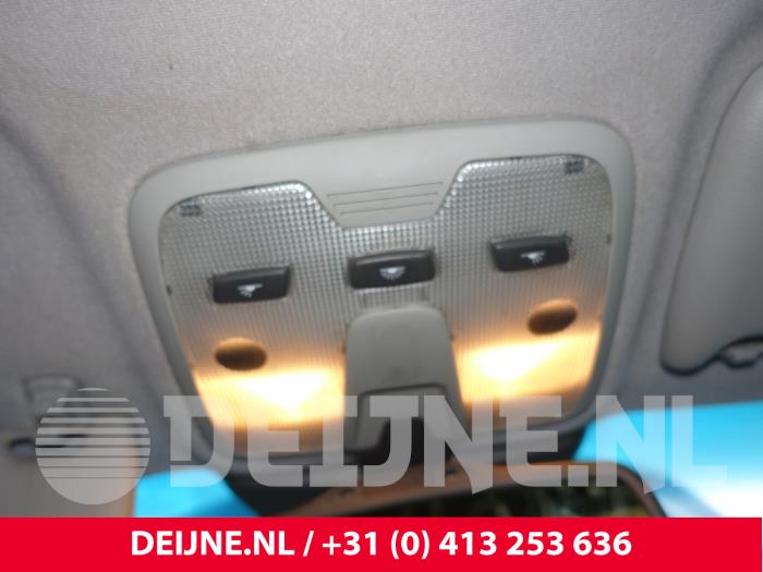 Volvo XC70 Interior lighting, front O285674