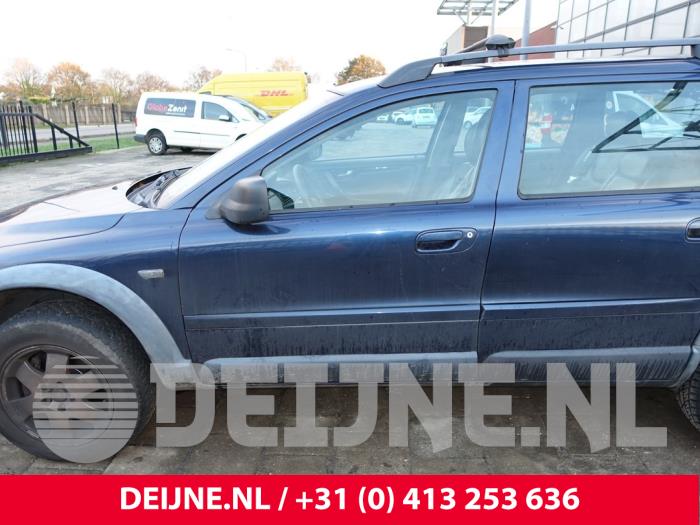 Volvo XC70 Tür 4-türig links vorne O285702