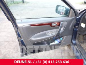 Volvo XC70 Portier 4Deurs links-voor O285702 foto 2