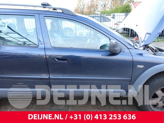 Volvo XC70 Tür 4-türig rechts vorne O285704