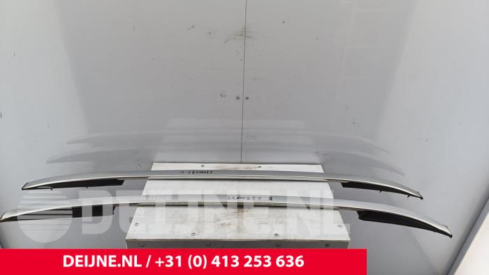 Lynk & Co 01 Dachreling Set O285749