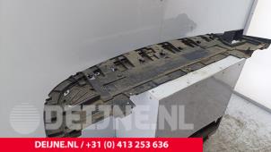 Opel Vivaro Bumper onderplaat O285764 foto 2