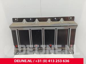 Mercedes eSprinter Beschermplaat bodem O285849 foto 3