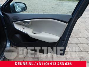 Volvo V40 Tür 4-türig rechts vorne O285912 foto 2
