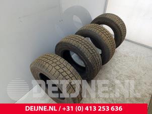 Diverse Reifen Set O285943 foto 2