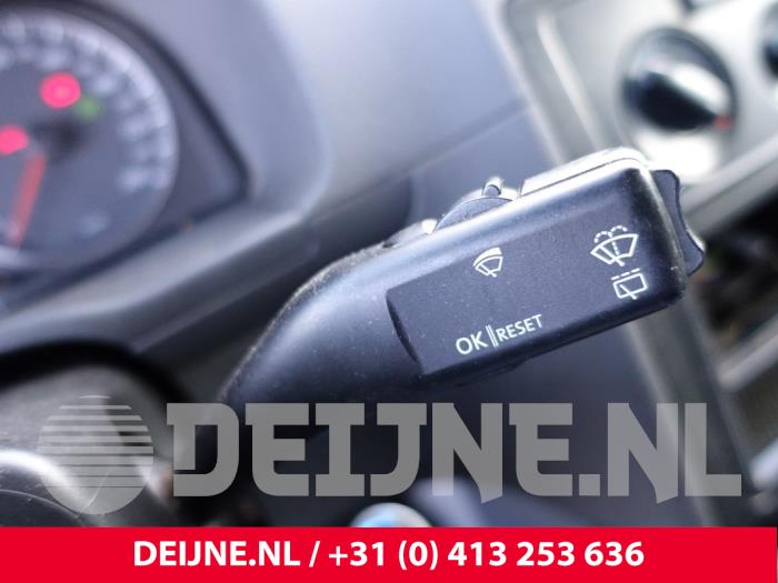 Volkswagen Caddy Steering column stalk O285968