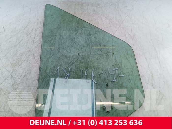 Ford Transit Driehoeks Ruit rechts-voor O286035