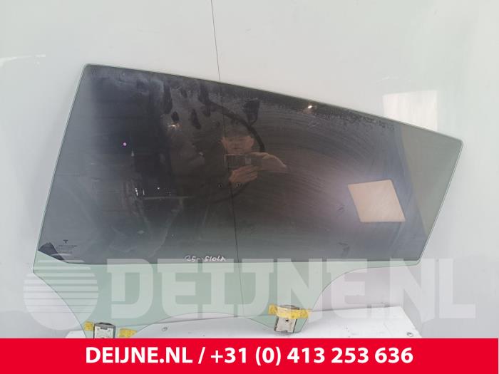 Tesla Model 3 Türscheibe 4-türig links hinten O286122