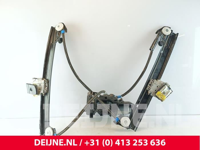 Tesla Model 3 Fenstermechanik 4-türig links vorne O286126