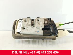 Tesla Model 3 Door lock mechanism 4-door, front left O286127 photo 3