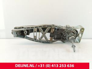 Volkswagen Caddy Door handle 2-door, left O286237 photo 2