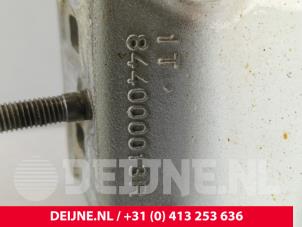 Renault Master Scharnier Tür links hinten O286244 foto 3