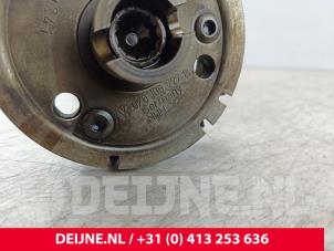 Volkswagen Transporter Nockenwelle O286245 foto 3