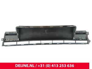 Volkswagen Transporter Bumper Rooster O9990003050 foto 2