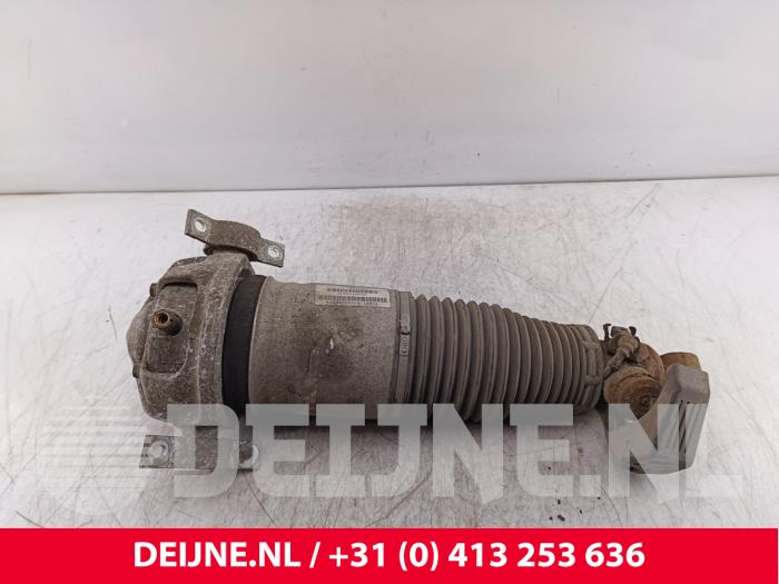 Porsche Cayenne Stoßdämpfer rechts hinten O286295