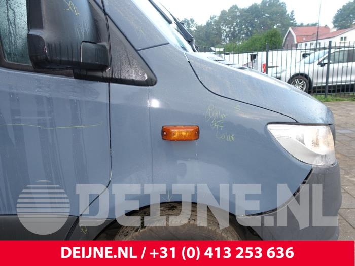 Mercedes Sprinter Kotflügel rechts vorne O286424