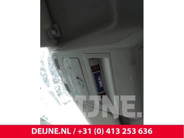 Volkswagen Transporter Innenbeleuchtung vorne O286478