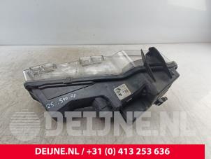 Tesla Model 3 Mistlamp rechts-voor O286522 foto 3