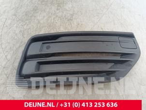 Gebruikte Bumper Rooster Volvo XC90 II 2.0 T5 16V AWD Prijs € 25,00 Margeregeling aangeboden door van Deijne Onderdelen Uden B.V.