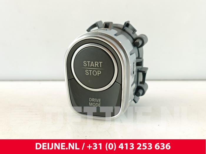 Mercedes eSprinter Start/Stopp Schalter O286546