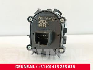 Mercedes eSprinter Start/Stopp Schalter O286546 foto 2