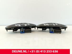 Volkswagen Caddy Front windscreen washer jet O286550 photo 2