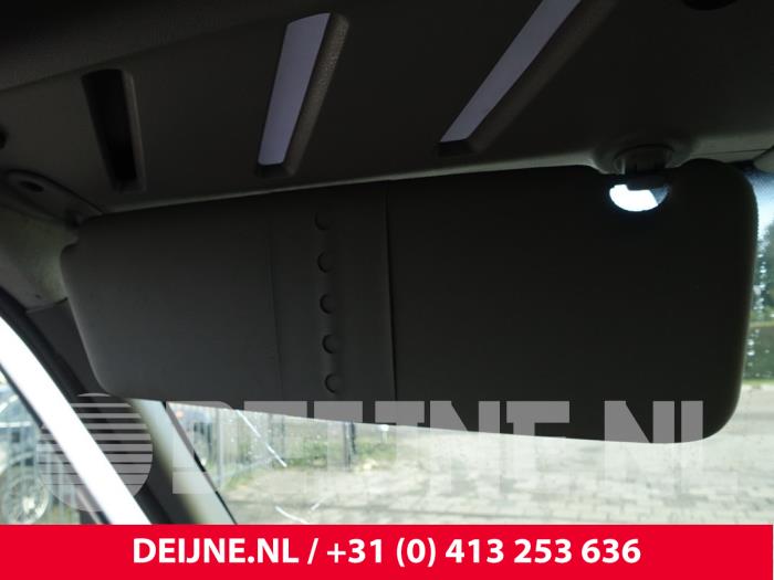 Renault Master Zonneklep O286601