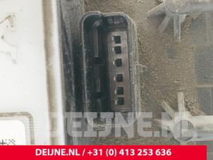 Tank element Pomp van een Opel Vivaro 2.0 CDTI 122 2020