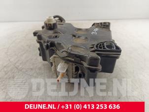 Opel Vivaro Additive tank O286697 photo 2