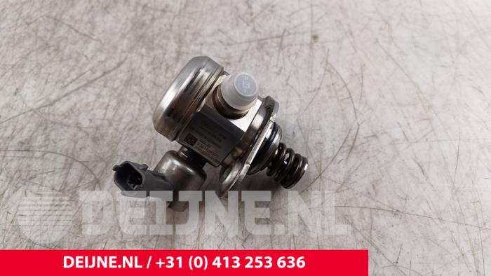Volvo V70 Brandstofpomp Mechanisch O286718