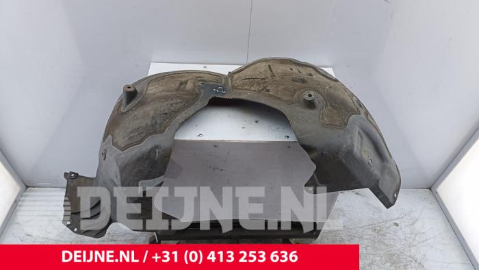 Tesla Model 3 Radkasten O286784