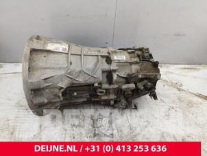 Gebruikte Versnellingsbak Mercedes Vito (447.6) 2.2 114 CDI 16V Prijs € 242,00 Inclusief btw aangeboden door van Deijne Onderdelen Uden B.V.