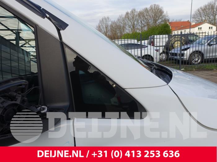 Mercedes Vito Dreieckfenster rechts vorne O286913