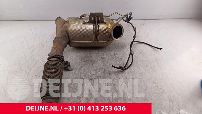 Gebruikte Roetfilter Mercedes Sprinter 3t (910.6) 211 CDI 2.1 D FWD Prijs € 695,75 Inclusief btw aangeboden door van Deijne Onderdelen Uden B.V.